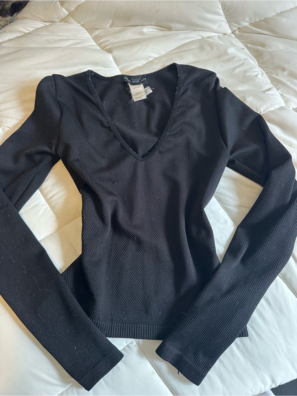 Ribbed V-Neck Long Sleeve Top - Black